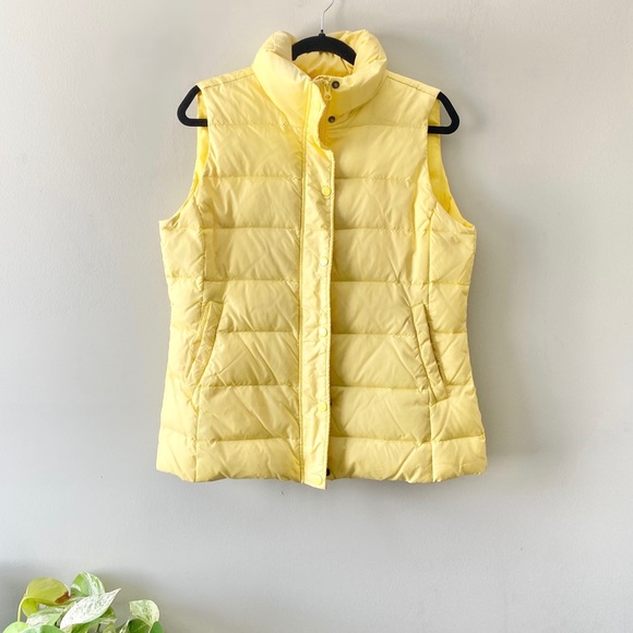 YELLOW PUFFER VEST - Picture 1 of 4